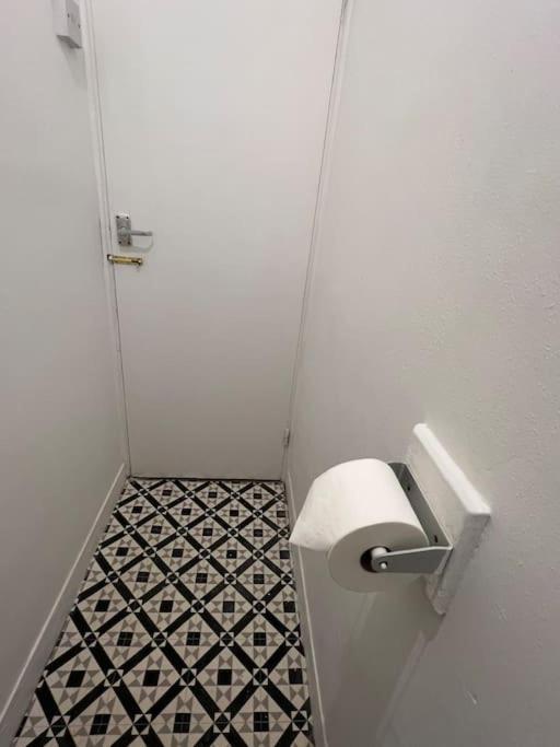 Apartamento Entire 2 Bed Flat In